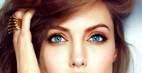 prettiest brown eyes in the world