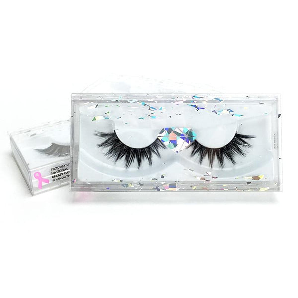 Faux Mink Lashes made from soft 3D Korean Fiber for a natural, wispy effect.